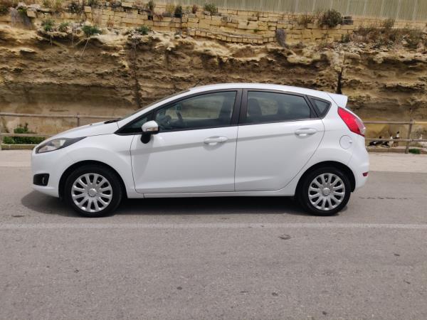 FORD FIESTA 2016