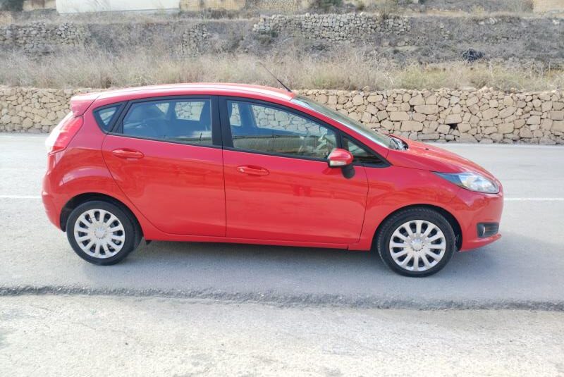 FORD FIESTA 2016
