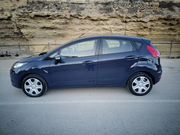 FORD FIESTA 2012