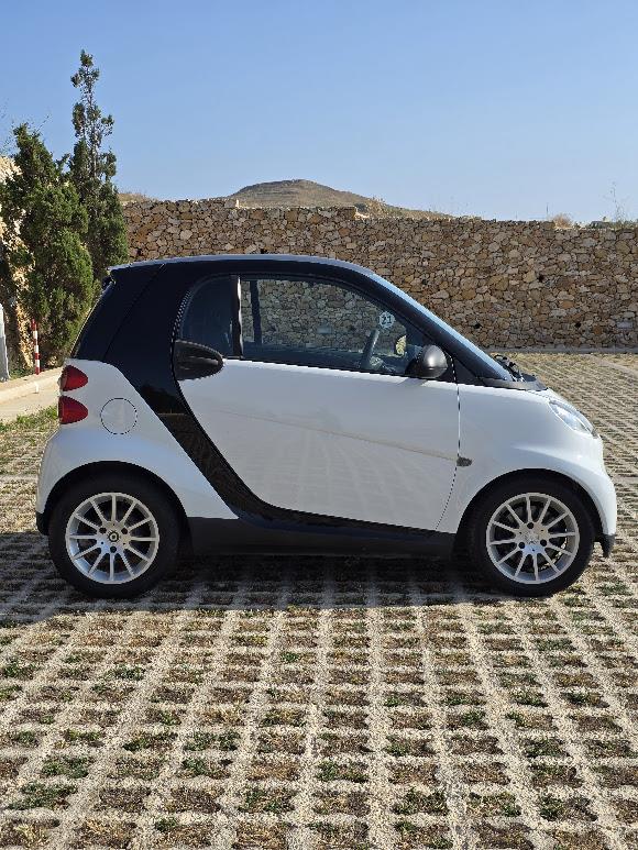 SMART FORTWO 2010